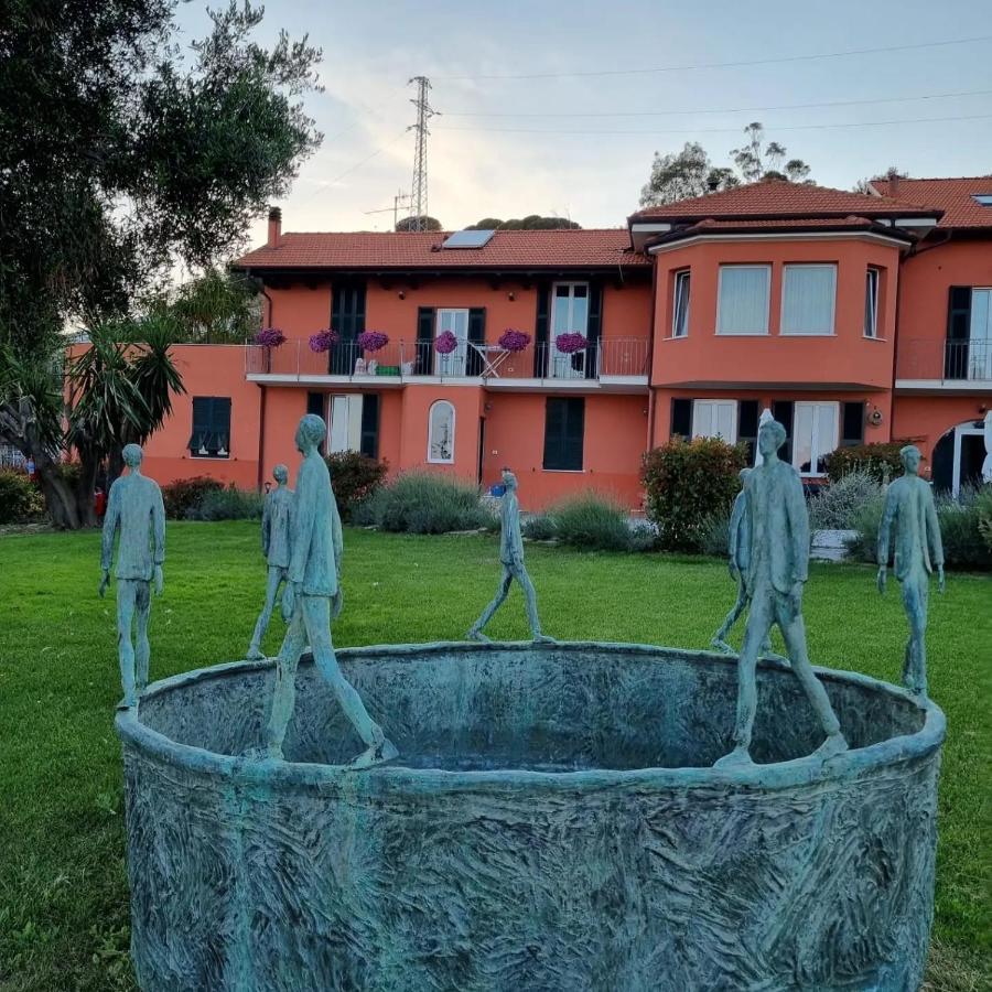 Agriturismo La Tuffatrice Imperia Exterior photo